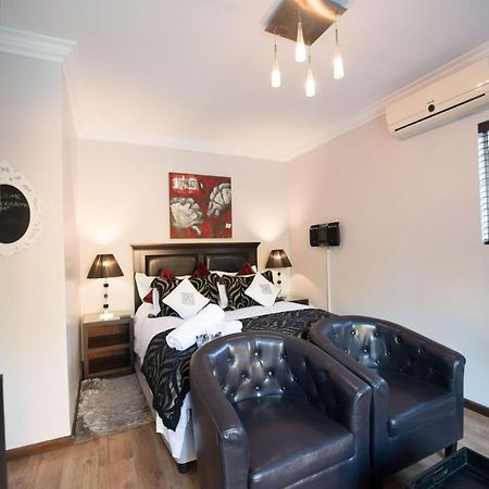 ไคสกามา บี แอนด์ บี Bed & Breakfast พอร์ตเอลิซาเบธ ภายนอก รูปภาพ